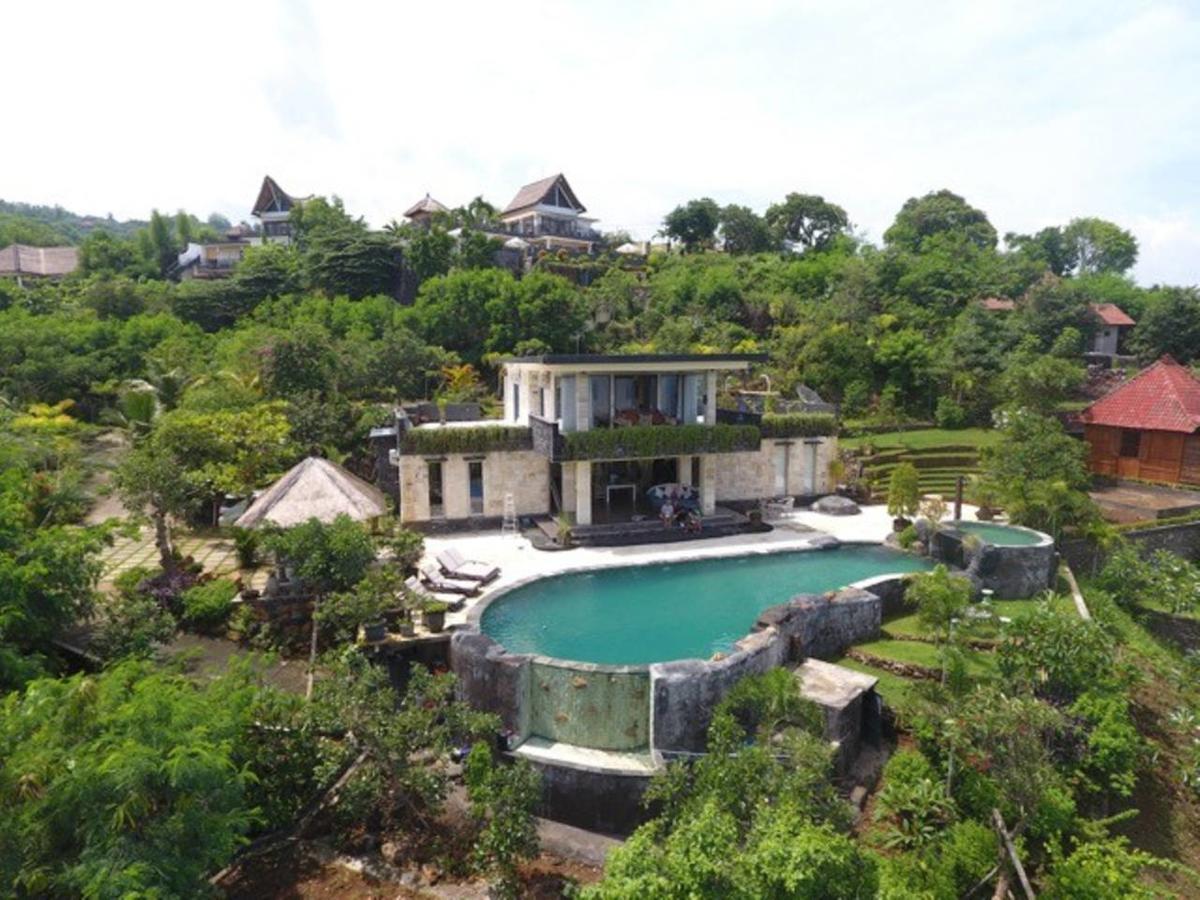 Sing Sing Resort Lovina Exterior photo