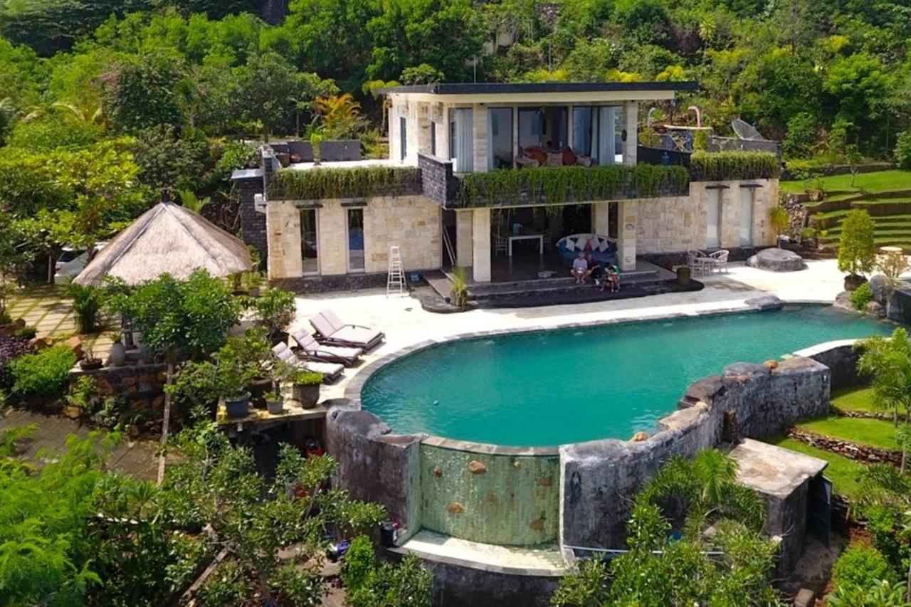 Sing Sing Resort Lovina Exterior photo